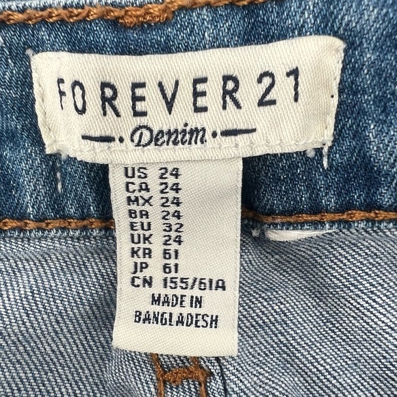 Forever 21 Skinny Jeans Size 24 Women’s - Picture 2 of 4